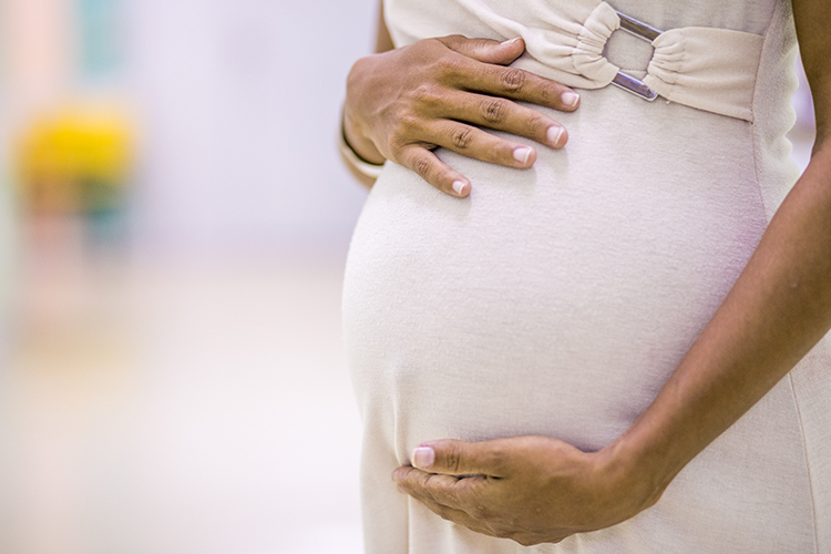 Congelamento de óvulos: até quando é possível adiar uma gravidez?